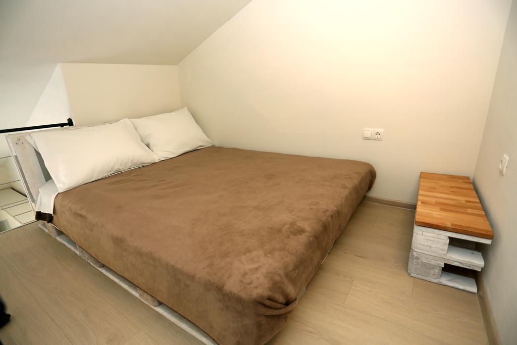 Apartments La Mirage Pirovac Bagian luar foto